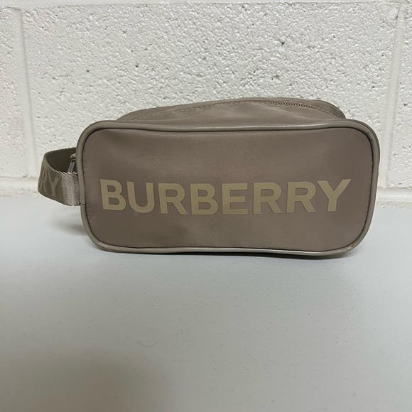 Burberry logo cosmetic bag - Picture 1 of 5